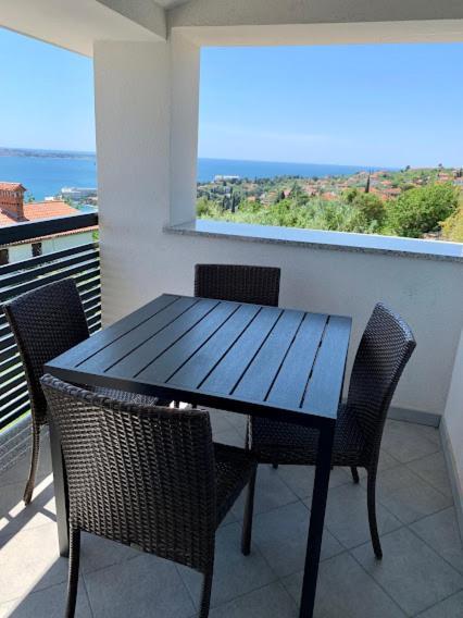 Apartments Zakinja Portoroz Exterior photo